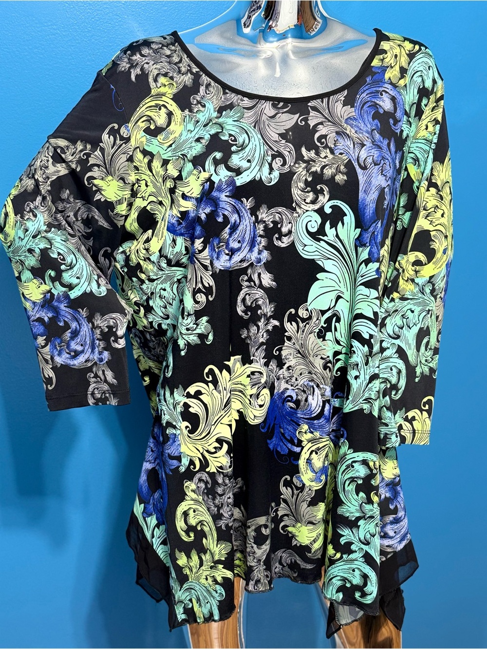 Peter Nygard Black Scoop-Neck Tunic with Blue, Mint & Yellow Scroll Print XL